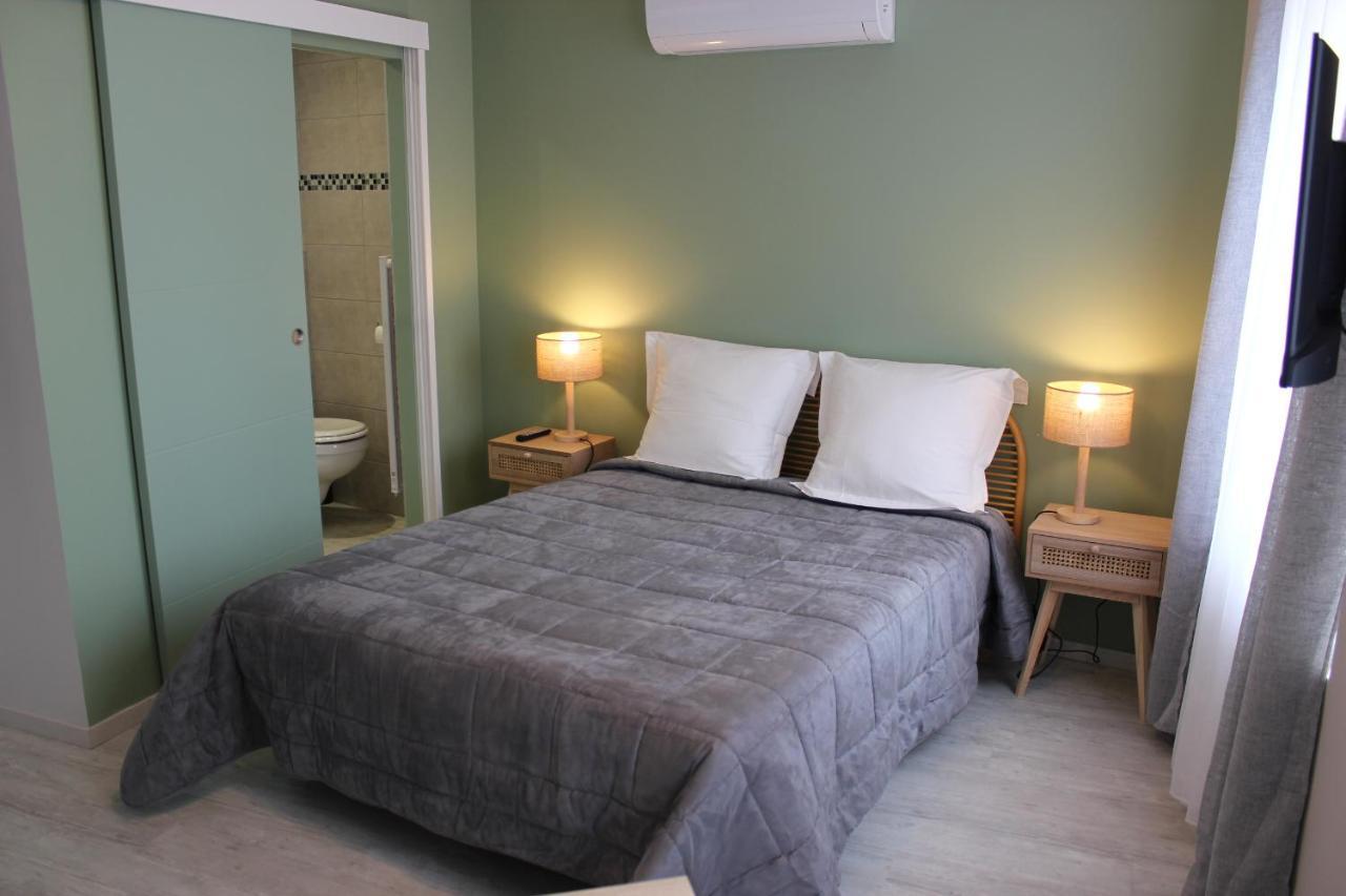 Le Saint Hubert Hotel Arcis-sur-Aube Buitenkant foto