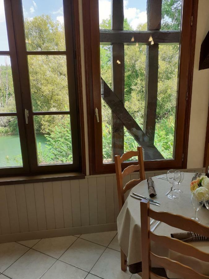 Le Saint Hubert Hotel Arcis-sur-Aube Buitenkant foto